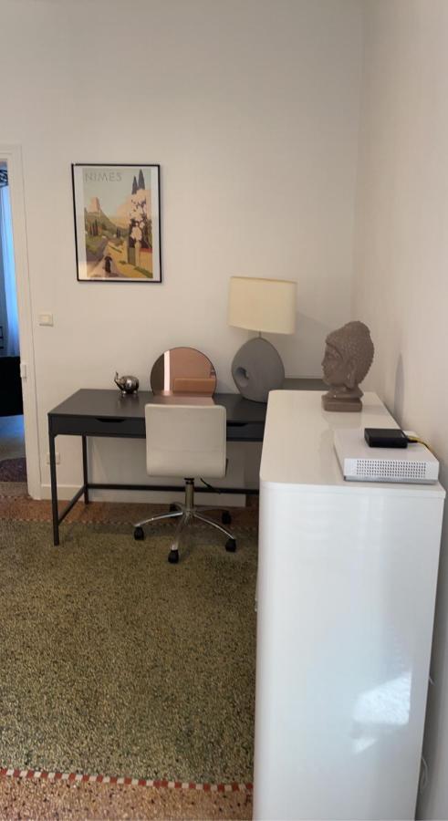 Ferienwohnung L'Ecrin Des Calquieres Nîmes Exterior foto